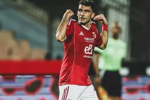 مصدر ليلا كورة: استبعاد زيزو و5 لاعبين من قائمة الأهلي أمام الزمالك